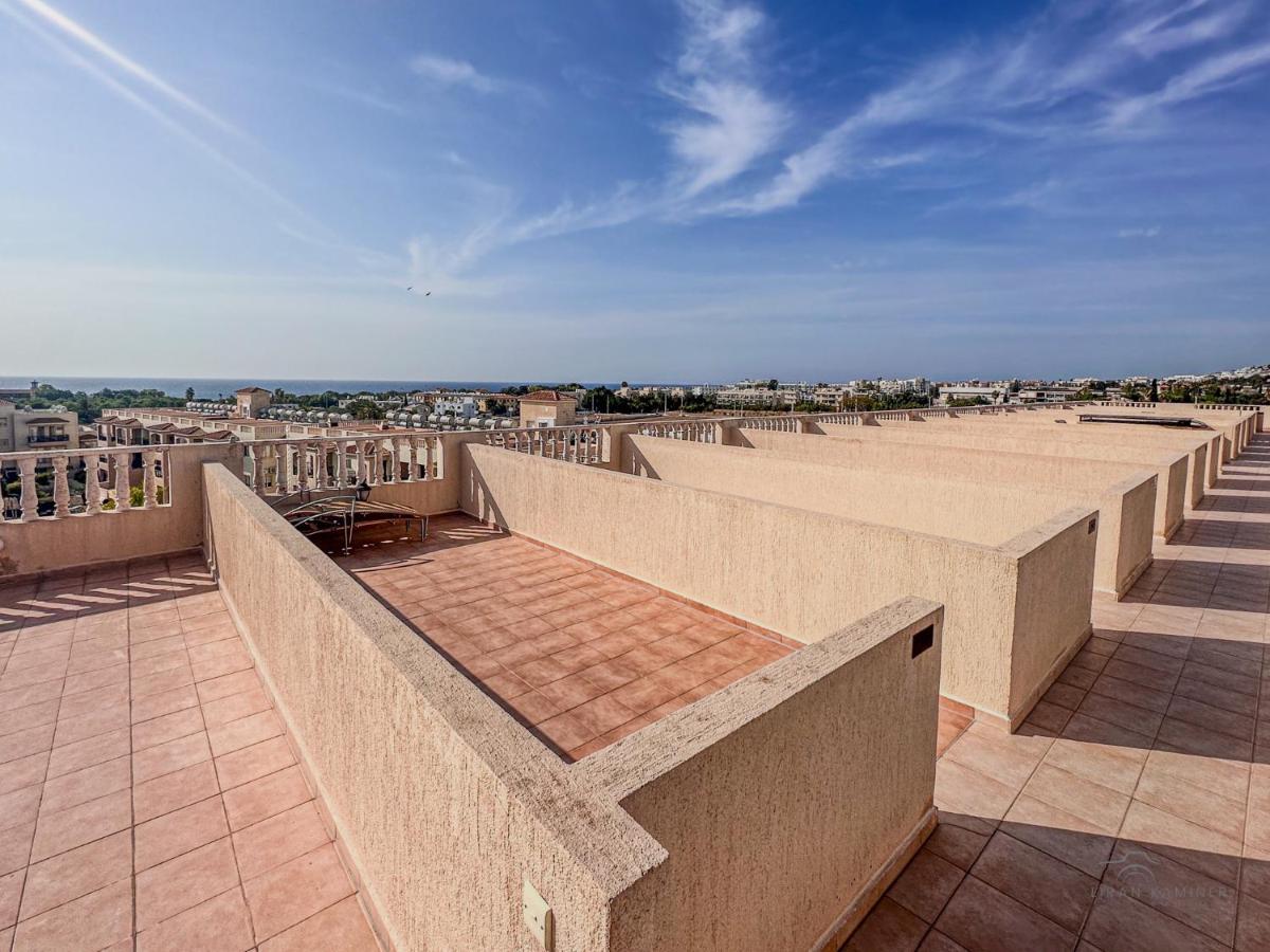 Apartman Royal Seacrest Crown-jewel, 2b, Pools, Sea, Center *