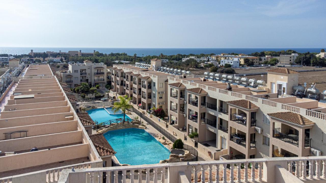Apartman Royal Seacrest Crown-jewel, 2b, Pools, Sea, Center *